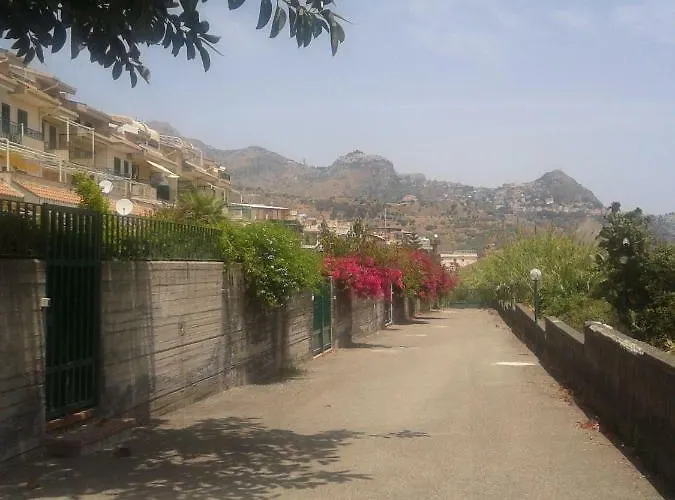 Casa Sileno Apartment Giardini-Naxos